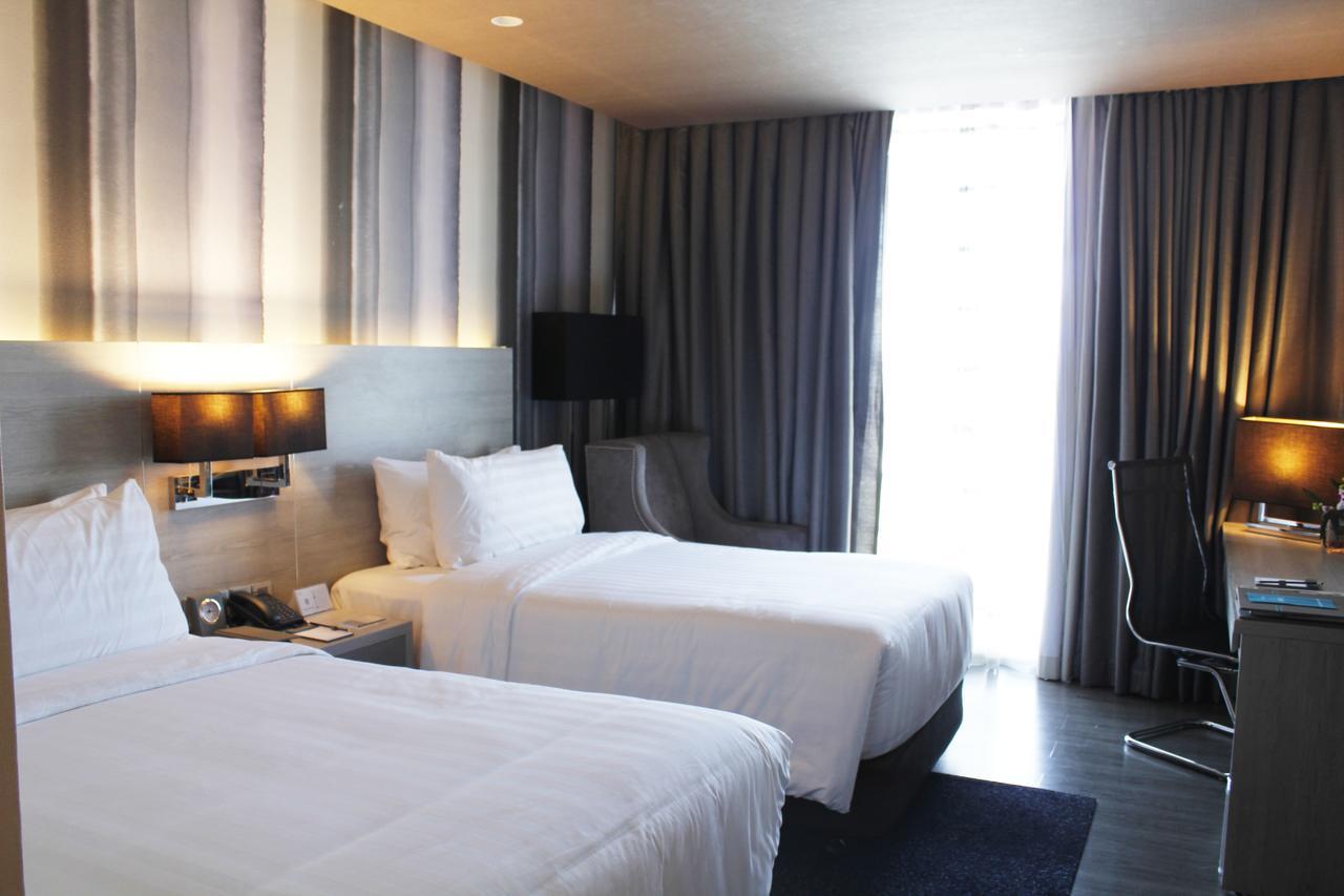 ไบ โฮเต็ล Hotel Cebu ภายนอก รูปภาพ